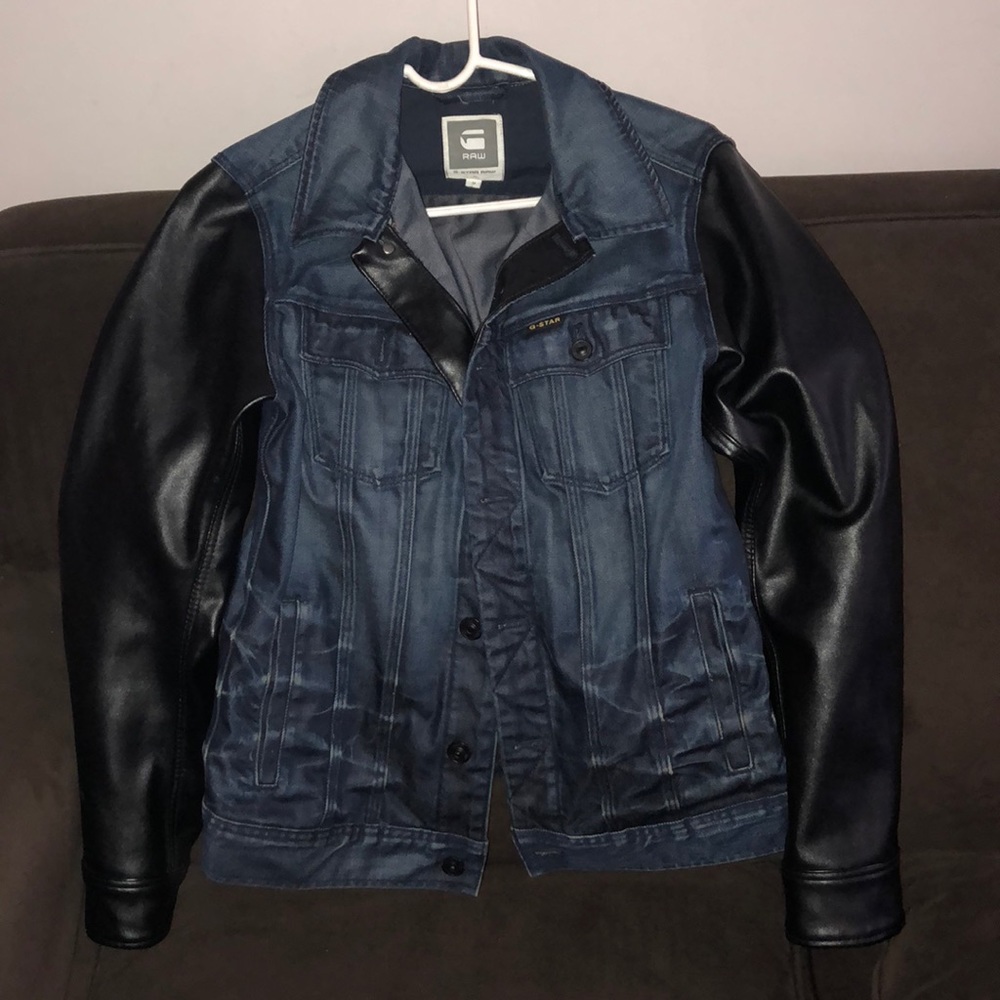 Men’s Gstar Denim jacket w/ genuine Leather Sleeve